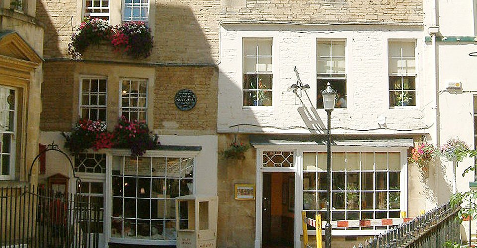 Backstreets of Bath, showing Sally Lunn's Shop