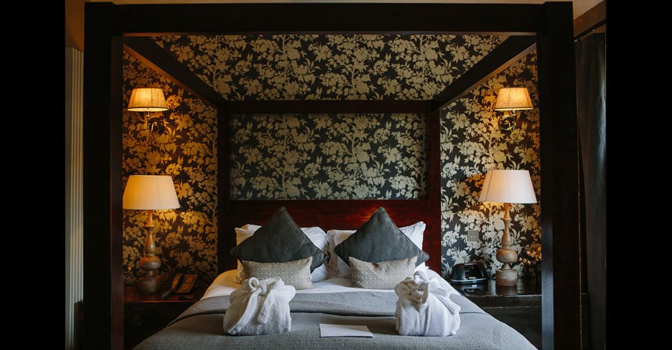 Nishiki-room-Yorebridge-House-boutique-hotel-in-Yorkshire-gay-welcoming-review-by-les-Deux-Messieurs-luxury-gay-travel-uk